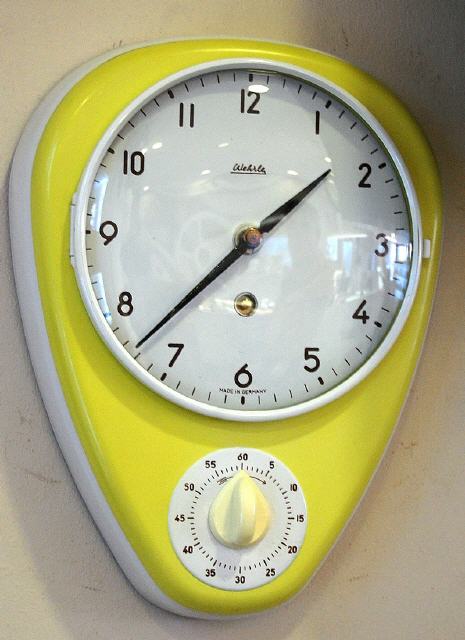 Küchenuhr um 1960